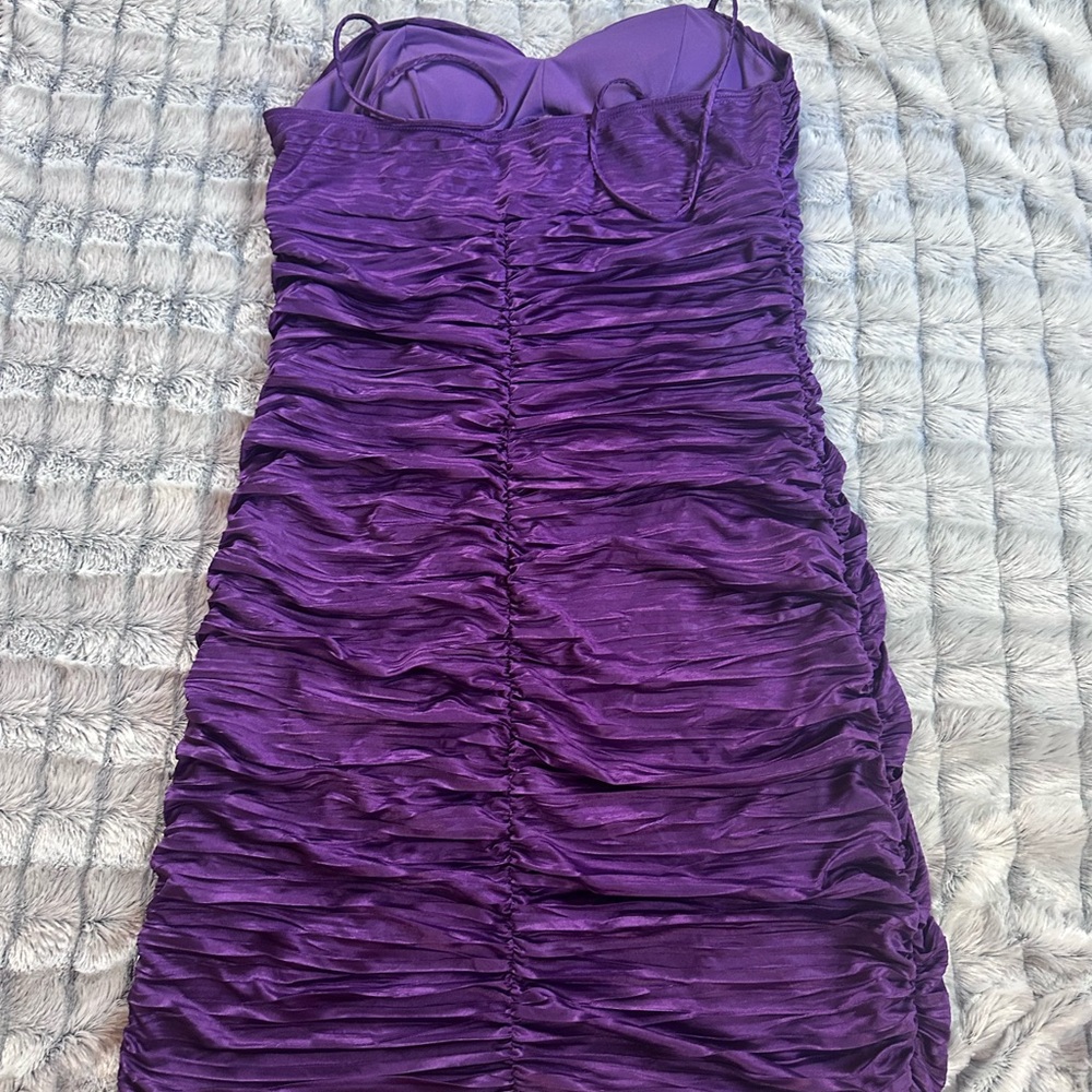 Purple Ruched Dress - Picture 2 of 3